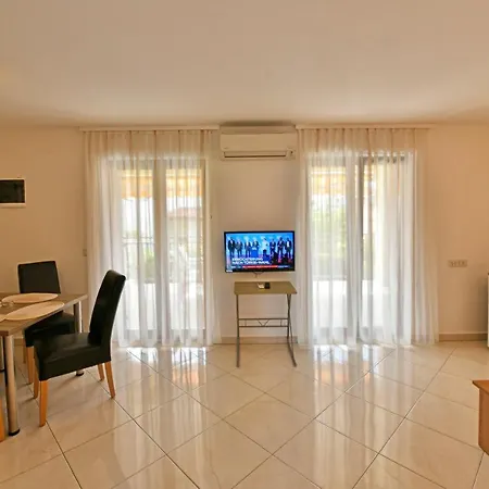 Jasmina Apartman